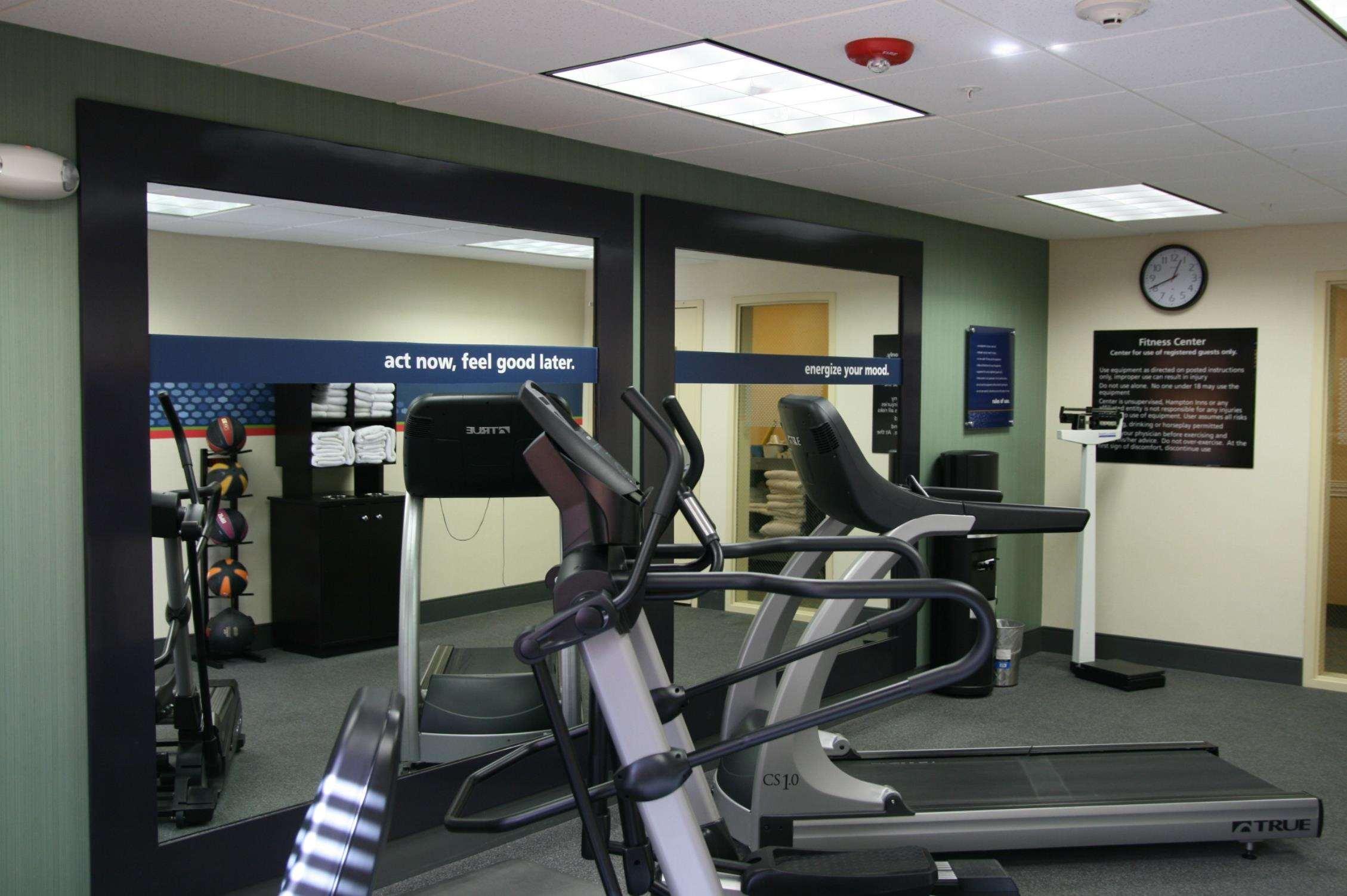 Hampton By Hilton Hotel Brentwood Ngoại thất bức ảnh