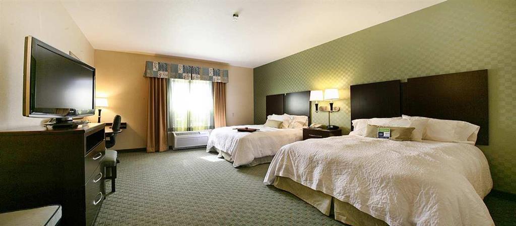 Hampton By Hilton Hotel Brentwood Phòng bức ảnh